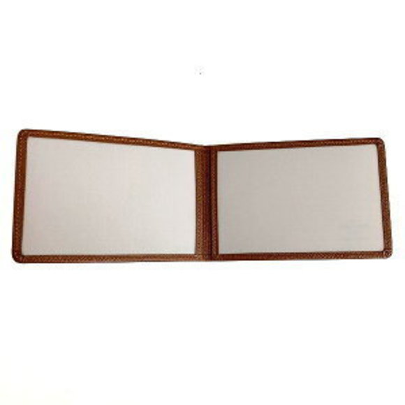 Louis Vuitton Case Accessory Pass Taiga - Picture 1 of 8